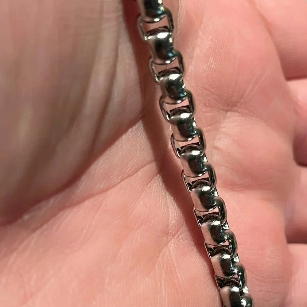 7mm Square Rolo Stainless Steel Bracelet for Men & Women - Picture 4 of 8